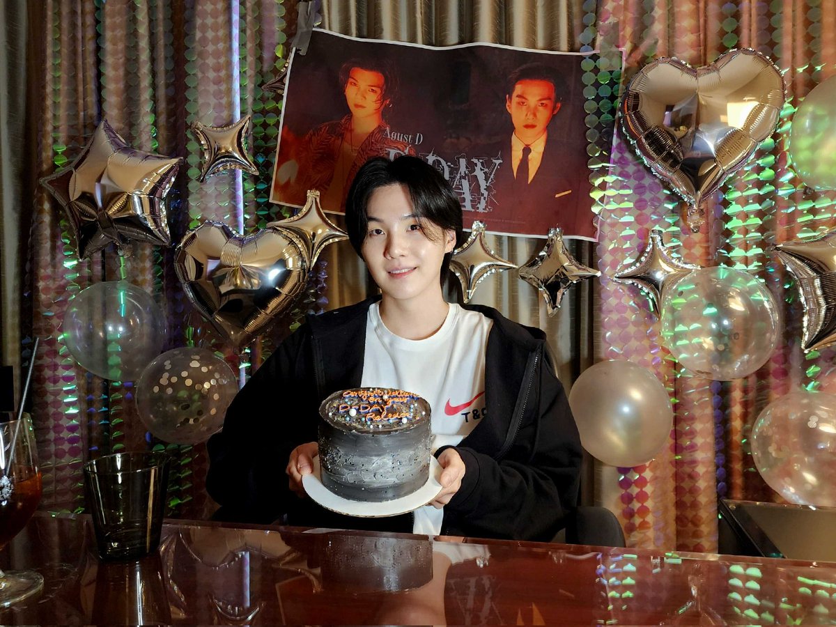 D-56 Daily Tweet for BTS SUGA
Brand Reputation Project
RT/ Reply 

WE LOVE YOU YOONGI 
WITH YOONGI TILL THE END
WE WILL WAIT FOR YOU YOONGI
OUR LOTUS FLOWER MIN YOONGI 
#SUGA #슈가 #방탄소년단슈가 
#BTSSUGA #シュガ #AgustD