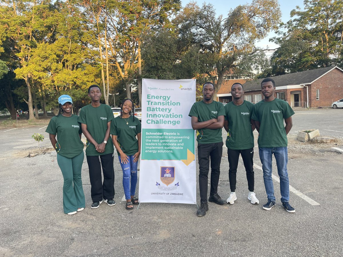 EnactusUofZ25's tweet photo. 🌟 Exciting News! 🌟 

We are thrilled to announce our participation in the Schneider Electric Challenge 2025! We recently kicked off this journey with a strategic workshop focused on mapping our competition strategy📌. 
@SchneiderElec @BOOSTFellowship #Schneider #EconomicGrowth https://t.co/I1qITMsygO