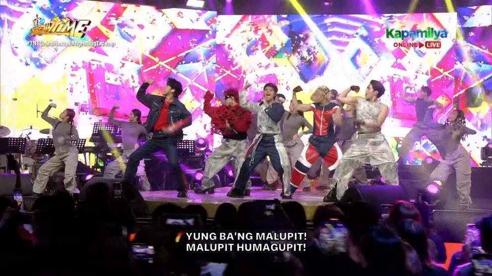 ABSCBNNews's tweet photo. TUMABI KA D'YAN! 🫵

SB19 performs "Dungka" from their latest album "Simula at Wakas" on the April 26 episode of "It's Showtime."

Aside from performing, Pablo and Stell were also among the judges' panel for the grand finals of "Tawag ng Tanghalan: All-Star Grand Resbak 2025."

#TNTGrandResbakAngHulingTapatan

(📸 It's Showtime)

RELATED: https://t.co/BLuROdhf7n