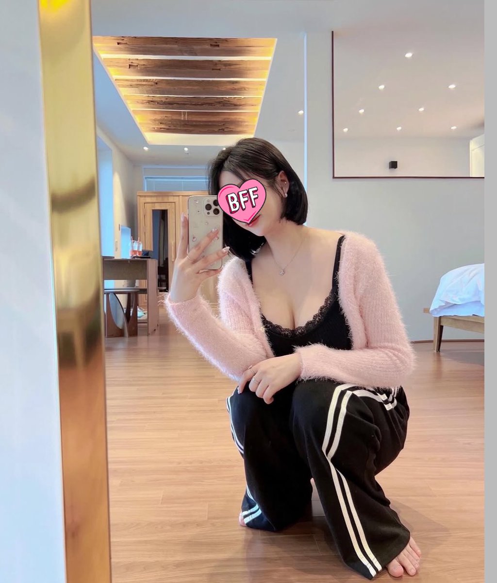chaebin481198's tweet photo. #섹트 #일탈
ootd https://t.co/Q8frz3YLyX