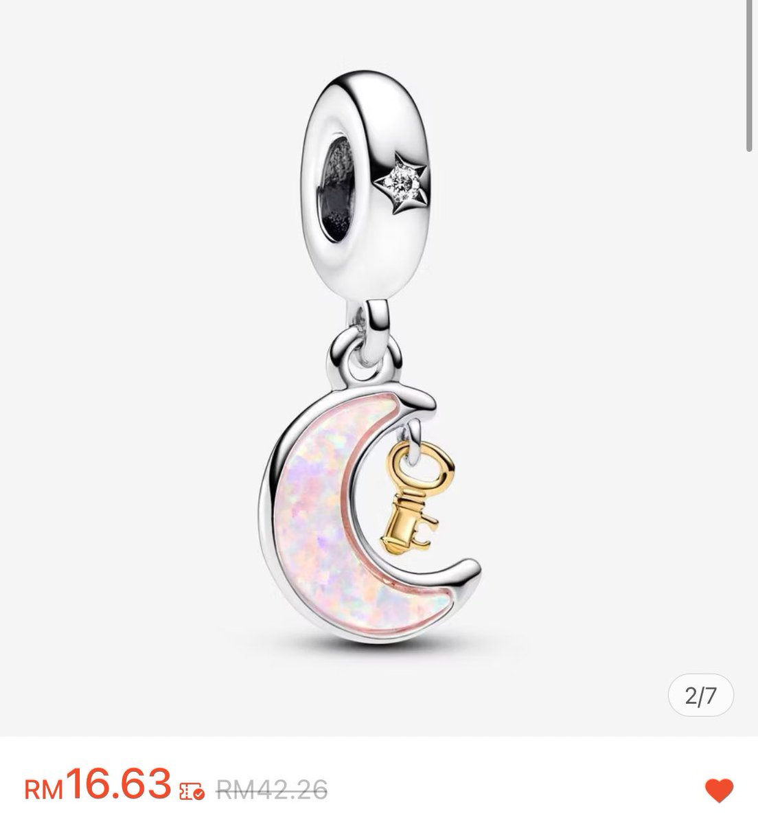 xxfinaaa's tweet image. Wehhh mahal rupanya satu charm Pandora sksksk 😭😭😭 

Nasib baik dkt tiktok ada yang dah reveal lubuk utk beli charms murahh tapi rupa sebijik sejibun samaa 🥶