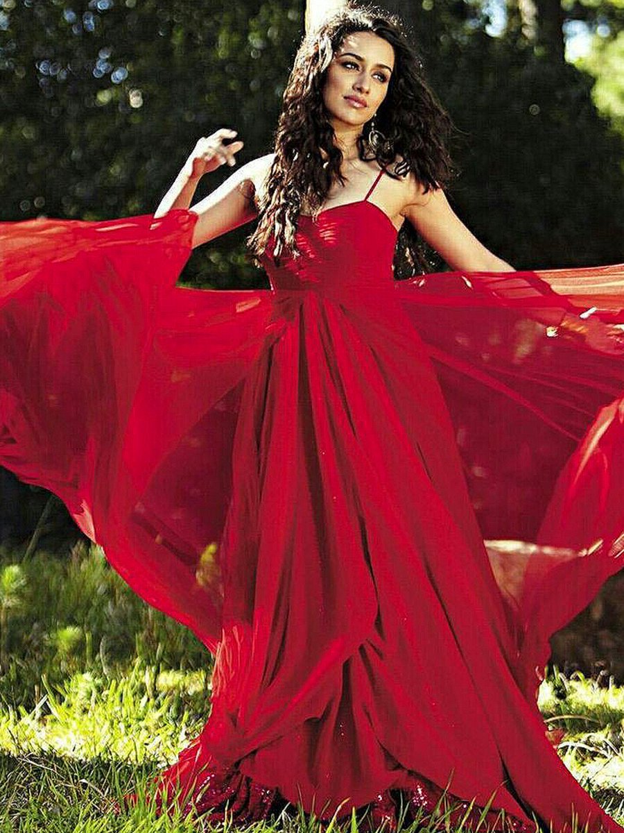 shraddhafan_grl's tweet photo. aarohi you are iconic 🥹 https://t.co/GAyFEzIQHg