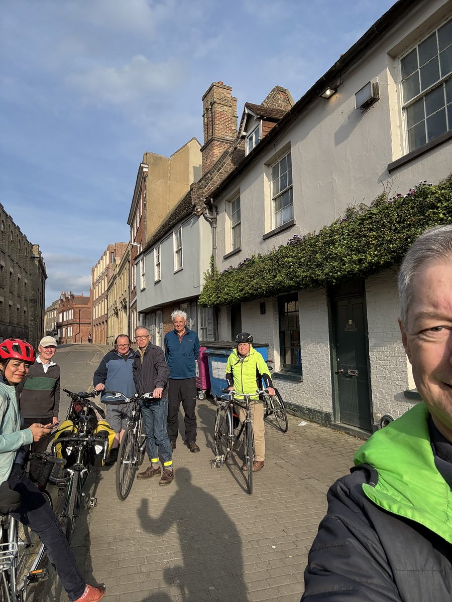 Bikes4Future's tweet image. Thanks Rad for a fun route exploring the Cam and tributaries. A good time was had by all :-)