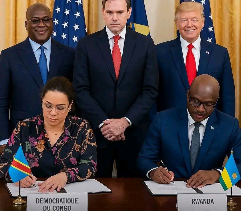 J'entends parler de la victoire de la RDC, je m'en réjouis, mais aussi j'attends en entendre les raisons. Je voudrais qu'on dise au peuple congolais ce que contient cet accord et en quoi c'est une victoire et non pas une perte. 
C'est une obligation de la part du gouvernement.
