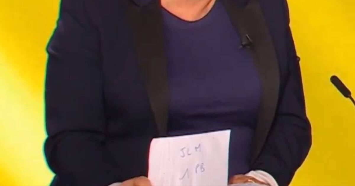 2_VousAmoi's tweet photo. @Ricou49 Penser que France TV est encore de gauche avec @NathalieStCricq à la barre, c’est comme croire qu’un loup déguisé en mouton est végétarien.😂#JLM1PB🤣 https://t.co/EMsxwTGsPh