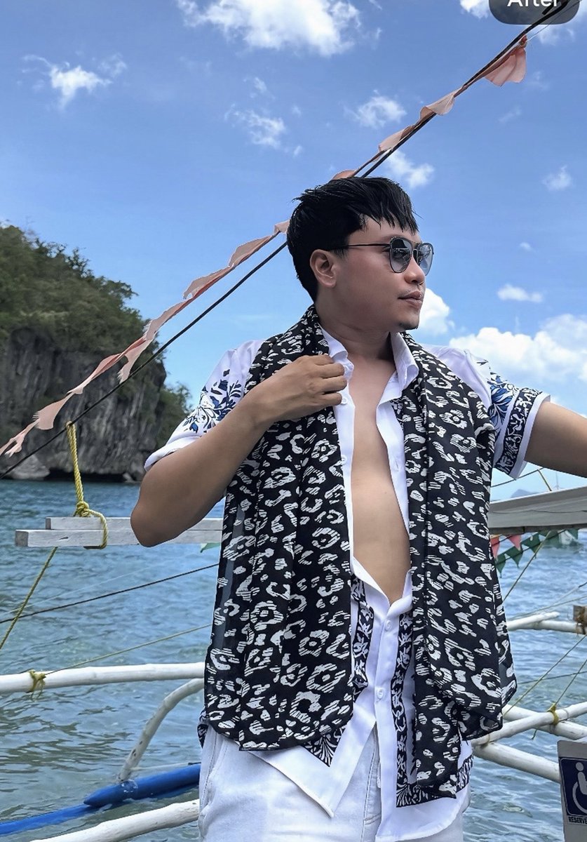 JohnnyB44013743's tweet photo. Life begins at the end of your comfort zone.

#palawan 
#puertopricesa https://t.co/7GpTAR1icq