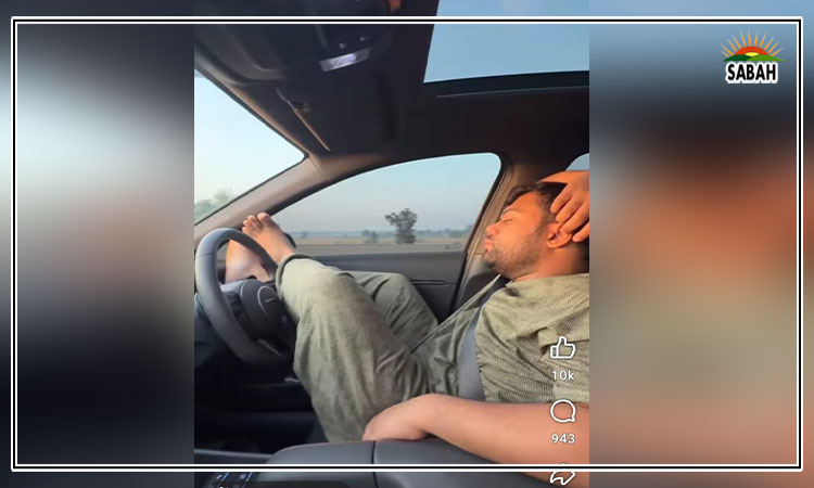 SabahNewsPk's tweet image. موٹر وے پر تیز رفتاری سے گاڑی چلانے پر یوٹیوبر ڈکی بھائی کیخلاف دو مقدمات درج
sabahnews.net/archives/248881
#DikiBhai #CaseRegistered