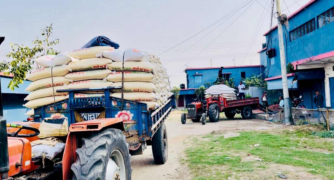 নওগাঁয় খাদ্যবান্ধব কর্মসূচির ২৯ হাজার কেজি চাল জব্দ