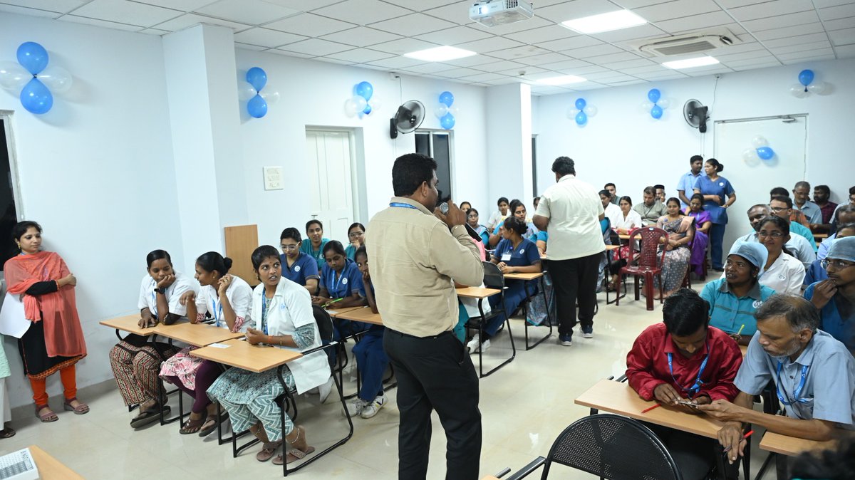 MadrasMedical's tweet image. On this Special day, we’re taking a moment to celebrate the birthdays of our amazing staff members for this April month!!

#mmmhospital #themadrasmedicalmission #aprilmonth #birthdaycelebration #employeebirthdaycelebration #Aprilmonthbirthday