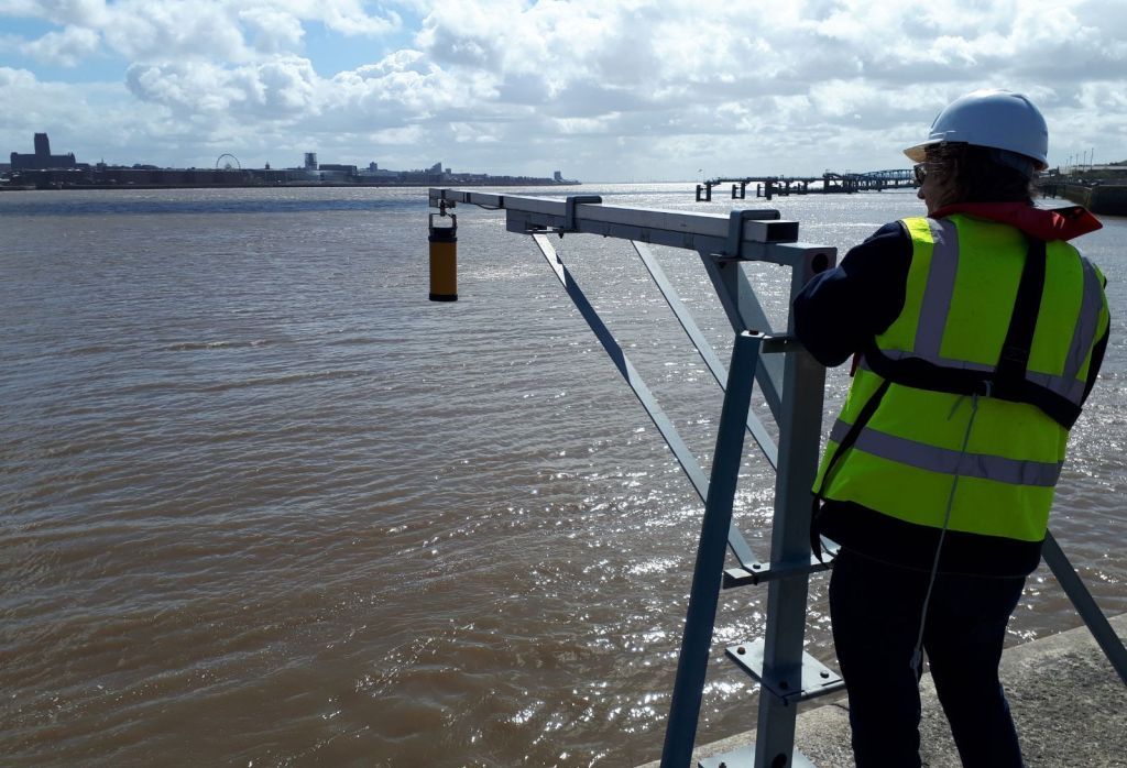 Do you need an environmental monitoring system which can be moved from site to site? We are able to provide a portable solution which is easy to move and will transmit data in real-time to our monitoring system, Port-Log oceanwise.eu/wp-content/upl…