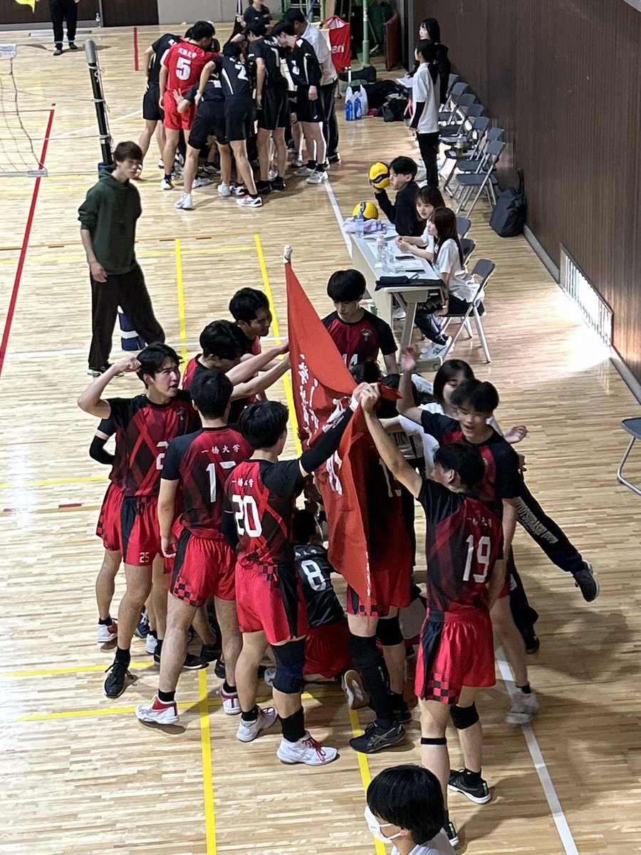 4月27日から春季リーグ戦が始まります。

4月27日
10:00〜　vs國學院大学
13:30〜　vs東京都立大学

5月4日
11:45〜　vs上智大学

5月11日
11:45〜　vs神奈川工科大学

5月18日
13:30〜　vs高崎経済大学

どの試合もInstagramにてライブ配信する予定です！ぜひご覧ください！