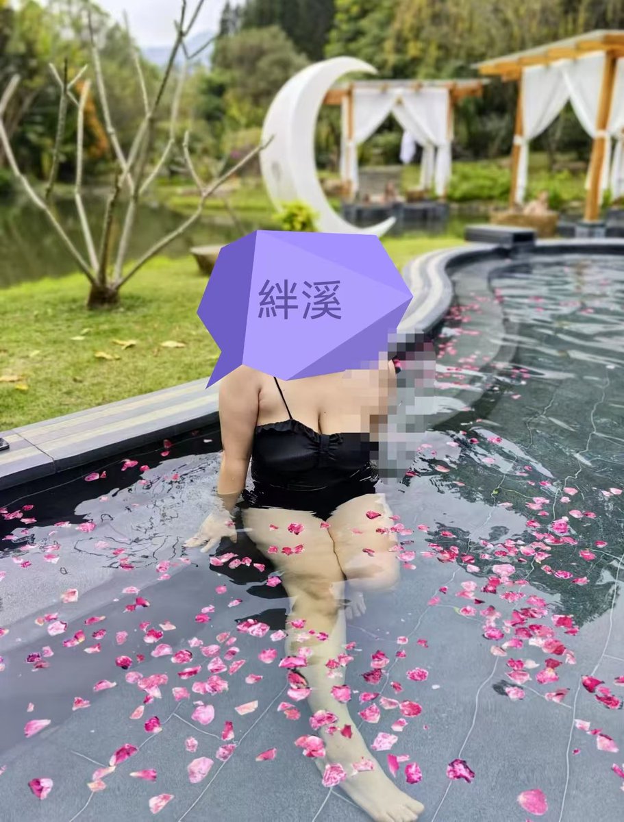 黄推福利内容 - 白小禾的精彩图片 福利姬白小禾分享的黄推图片4 - 网红私拍内容