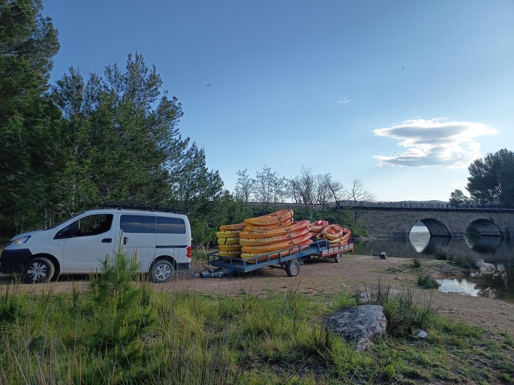 Hardacho's tweet photo. Comença un día nou #PantanodelRegajo @elaltopalancia #Canoing https://t.co/san0JIrEWW