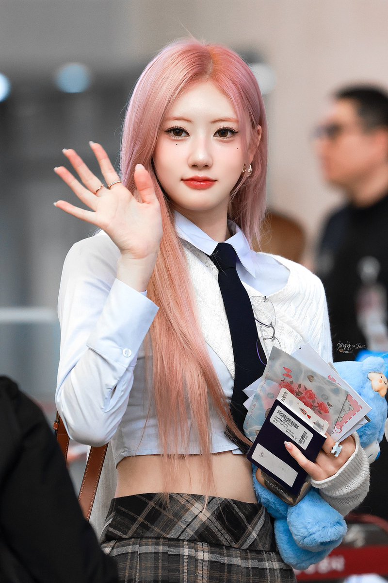 Ditto_oo's tweet photo. 250409
     🍧
#RAMI #라미 #ラミ
#BABYMONSTER #베이비몬스터 https://t.co/USxPOlUCc8