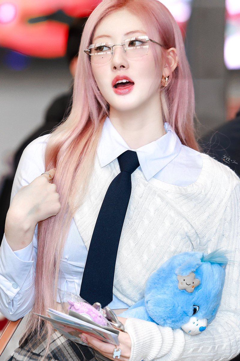 Ditto_oo's tweet photo. 250409
     🍧
#RAMI #라미 #ラミ
#BABYMONSTER #베이비몬스터 https://t.co/USxPOlUCc8