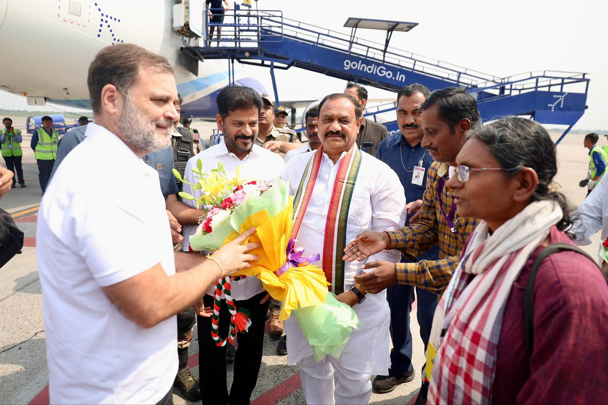 revanth_anumula's tweet photo. Welcome to Leader of Opposition, and Hope of India Shri @RahulGandhi ji to the #BharatSummit in #Hyderabad. 

The entire summit, country and people sharing our liberal, democratic &amp; progressive values across the world are eagerly waiting for your address.

@BharatSummit_25 https://t.co/ZL7B8Hhp8e