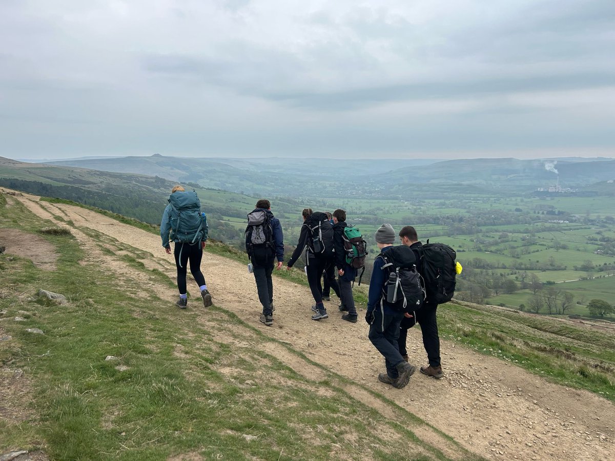 BWHSDofE's tweet photo. #skyline #makinggoodprogress https://t.co/SxzPQ35gPk