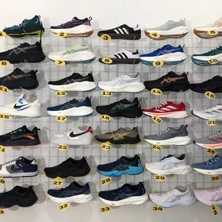 taetae_bye's tweet photo. Shopee Live: Gassss bg sepatu. Tonton Barkafiele live sekarang: https://t.co/GjIZQhxVfN https://t.co/B6Mg4ZZZYD