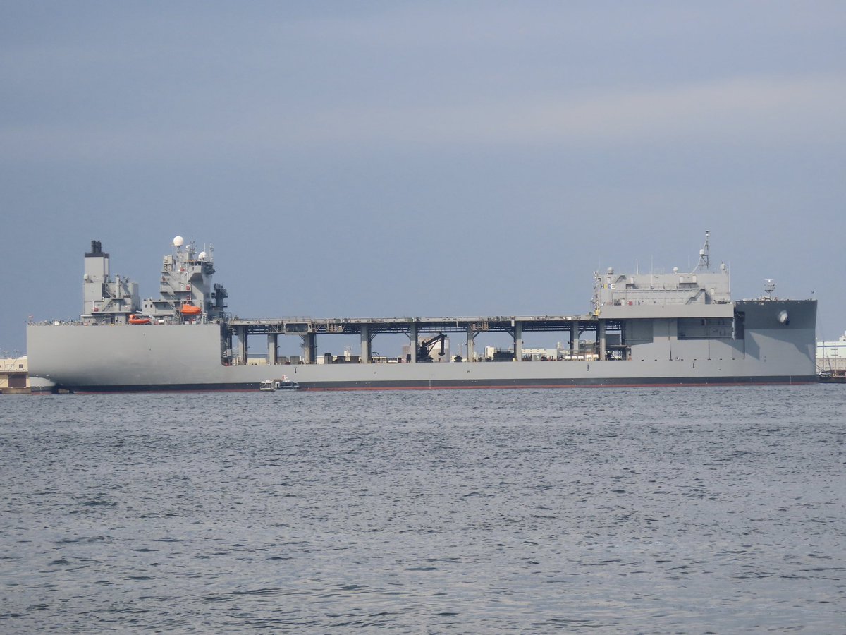 ルイス・B・プラー級遠征海上基地「ミゲル・キース」(USS Miguel Keith