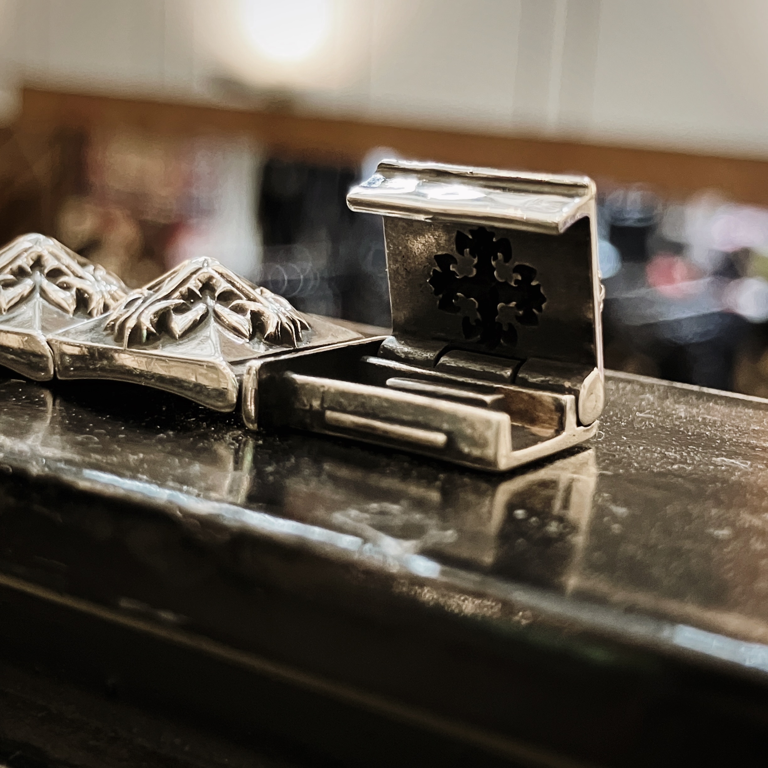 DEAL DESIGN 大阪店 (@DealDesignOsaka) / X DEAL DESIGN 大阪店 (@DealDesignOsaka) / X