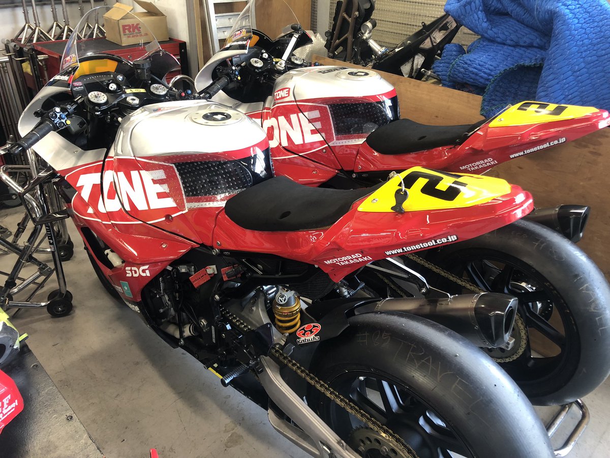 syncedge4413's tweet image. 荷下ろしなう
#TONERTSYNCEDGE4413BMW #tonetool #tone株式会社 #ロードレース #バイク好きな人と繋がりたい  #工具