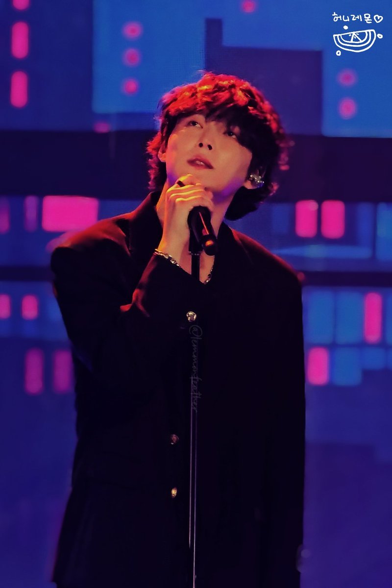 lemmonfeather's tweet photo. 250426 주주총회: DOMINION 1부

It's our paradise 🌌

#ZUHO #주호 #백주호 #주주총회 
#SF9 #에스에프나인 https://t.co/iGLnPqWeJH