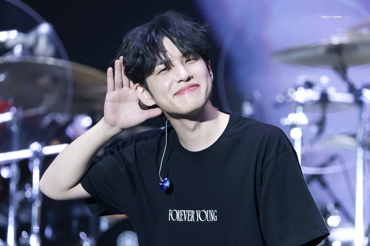 울 이뿌니 오늘 하루도 잘 지내구 이써? 보고싶당
요코하마콘 잘 끝내구 만나 💓