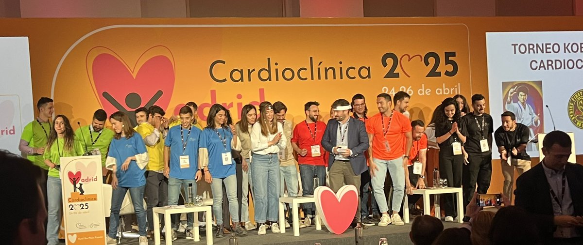 Victoria Delgado (@vdelgadogarcia) on Twitter photo La mañana del último día de #CardioClinica25 se presenta muy energética ⚡️⚡️con el Kobra-Cardio 🥋como nos conocemos las <a href="/escardio/">European Society of Cardiology</a> guidelines? Estos equipos lo petan! <a href="/docvivas/">David Vivas</a> <a href="/rafavidalperez/">rafavidalperez</a> <a href="/rfreixap/">Román Freixa Pamias</a> <a href="/Antonia_Sambola/">Antonia Sambola</a> <a href="/secardiologia/">Soc Esp Cardiología</a> <a href="/clinica_sec/">Asociación Cardiología Clínica SEC</a> La mañana del último día de #CardioClinica25 se presenta muy energética ⚡️⚡️con el Kobra-Cardio 🥋como nos conocemos las <a href="/escardio/">European Society of Cardiology</a> guidelines? Estos equipos lo petan! <a href="/docvivas/">David Vivas</a> <a href="/rafavidalperez/">rafavidalperez</a> <a href="/rfreixap/">Román Freixa Pamias</a> <a href="/Antonia_Sambola/">Antonia Sambola</a> <a href="/secardiologia/">Soc Esp Cardiología</a> <a href="/clinica_sec/">Asociación Cardiología Clínica SEC</a>