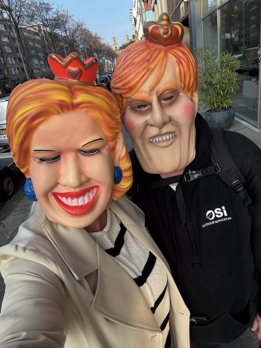 ChellYourself's tweet image. Happy King’s Day! 🧡 👑 🇳🇱 
#KingsDay #Amsterdam