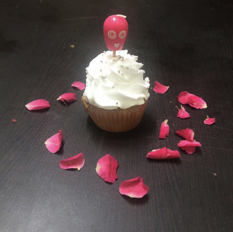 glunpy's tweet photo. its my birfday #imissmymunch https://t.co/IUn1sLt1BM