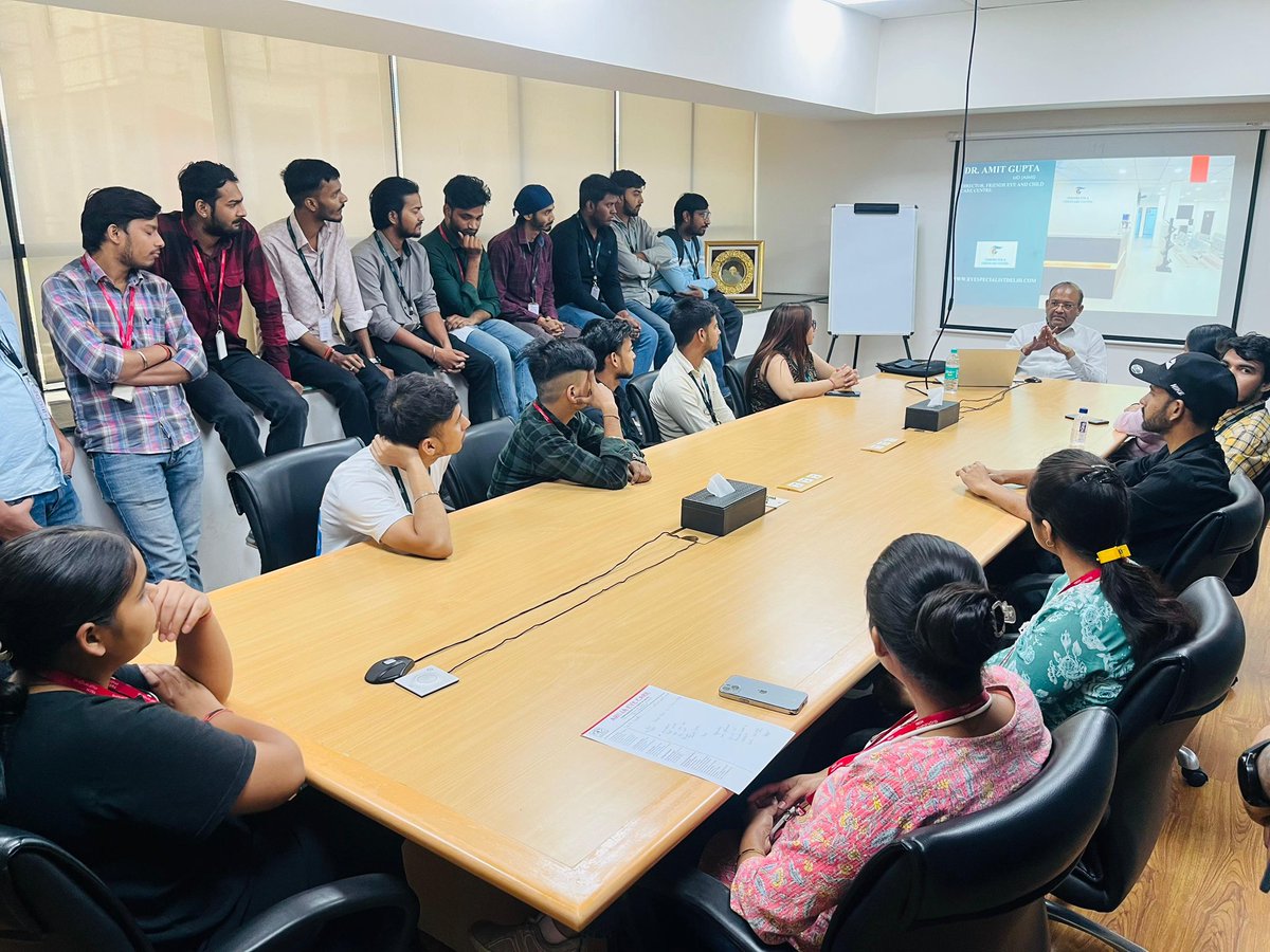 sethichetan's tweet photo. At TechM the well-being of associates is always in focus !!

Eye checkup camp at TechM office organised by @joshnoida_techm 

#TechMNoida #Health #EyeCheckUp https://t.co/uV8XjTADry
