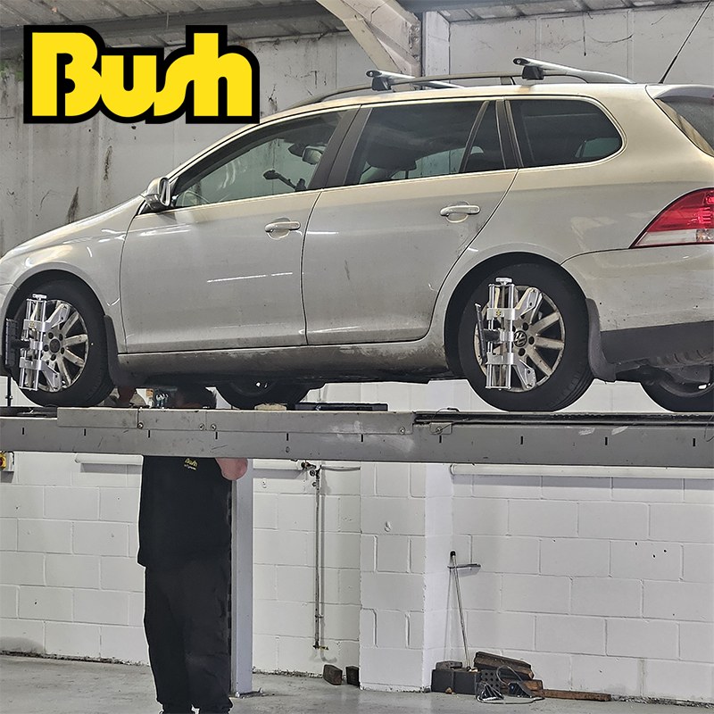 BushTyres's tweet image. Using the latest computerised technology our technicians can accurately adjust the #wheelalignment on this #VWGolf bringing it back to #VW factory spec for better #roadsafety #fueleconomy #handling &amp;amp; #reducedtyrewear bushtyres.co.uk/free-wheel-ali…