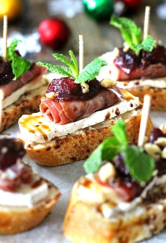 ✨ Gerda’s Table brings gourmet cuisine to your gatherings, from intimate brunches to lavish weddings. Chef Gerda Mouton crafts seasonal delights for every occasion. 

📍Serving the West Coast

📞 DM or WhatsApp +27 73 319 5102 

#GerdasTable #GourmetMoments