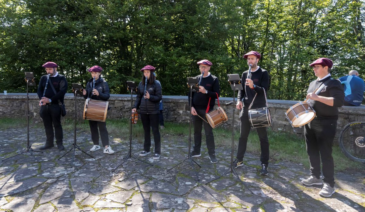 📣 Diana. “Goiz Deia Txistulari taldearen kalejira” 
📆 Apirilak 27, igandea
🕘 9:00etatik aurrera
📍 Itxaropen - Aizkorri

#legazpiherria