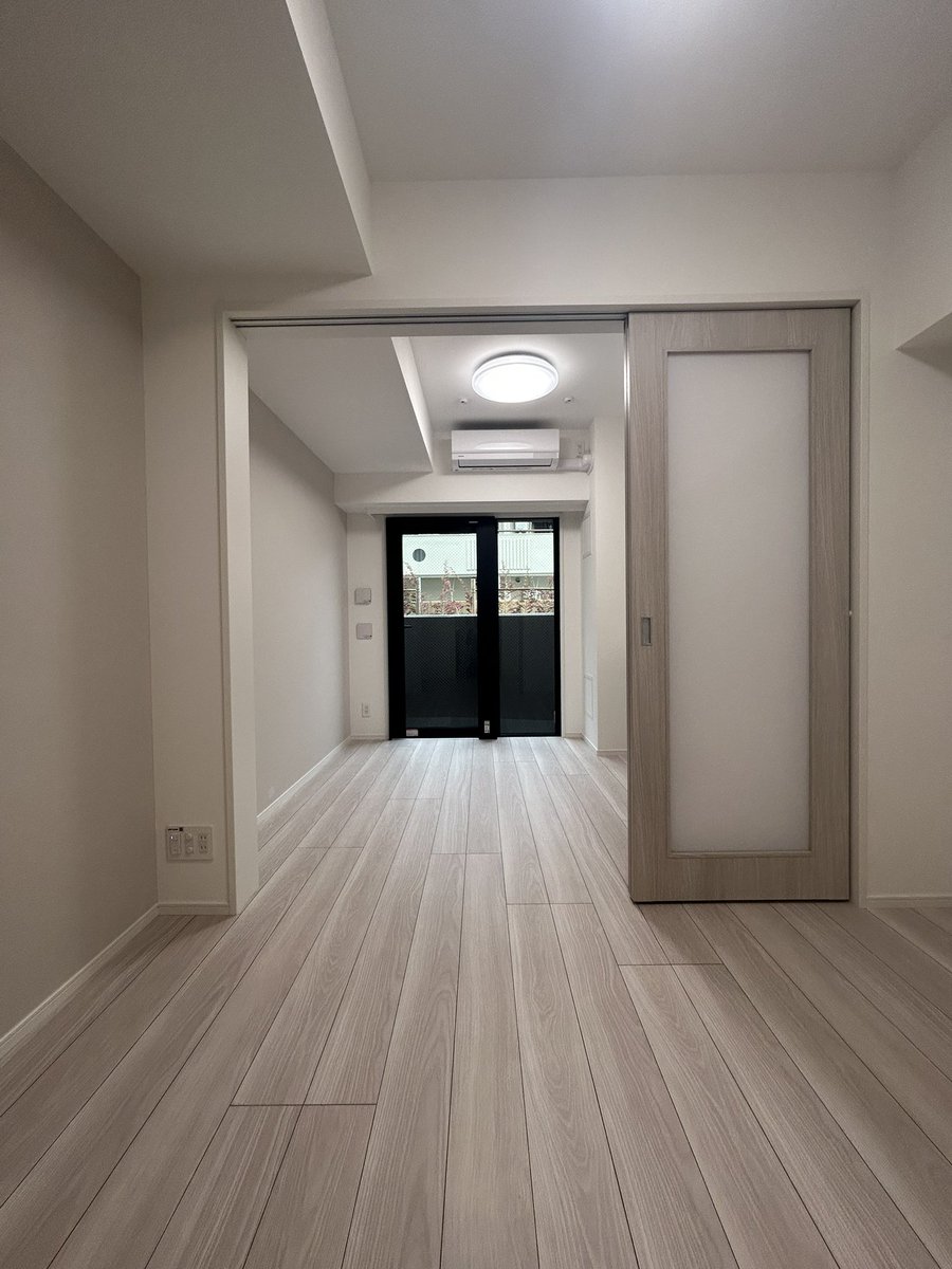 本日もお部屋探しのご用命ありがとうございました🌸
サクラノスマイでは物件を貸したい方、借りたい方、購入したい方、売却したい方のお力になります🌸