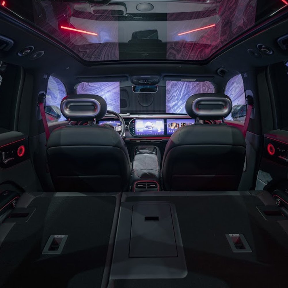SC_Leasing's tweet photo. This is the new Smart #5 Brabus - an outrageous new electric SUV with more power than most motorists will know what to do with.
https://t.co/iy7Ugxmtsn
#smart #smartcar #smart5 #5 #smartnumber5 #smart5brabus #brabus #ev #electric #electricvehicle #suv #powerful #news https://t.co/COLsuPYCm0