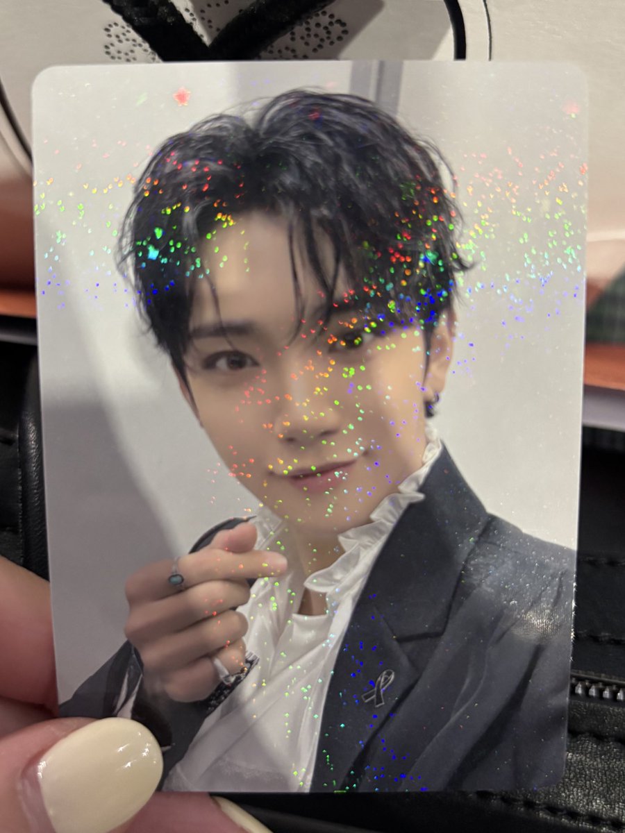 WN17M's tweet photo. SEVENTEEN HOLIDAY CARAT 更新特典

譲 ジョシュア
求 ウォヌ

本日会場にいますので手渡し可能です。
お気軽にお声がけください！

#SEVENTEEN交換 https://t.co/feOPPuKlE8