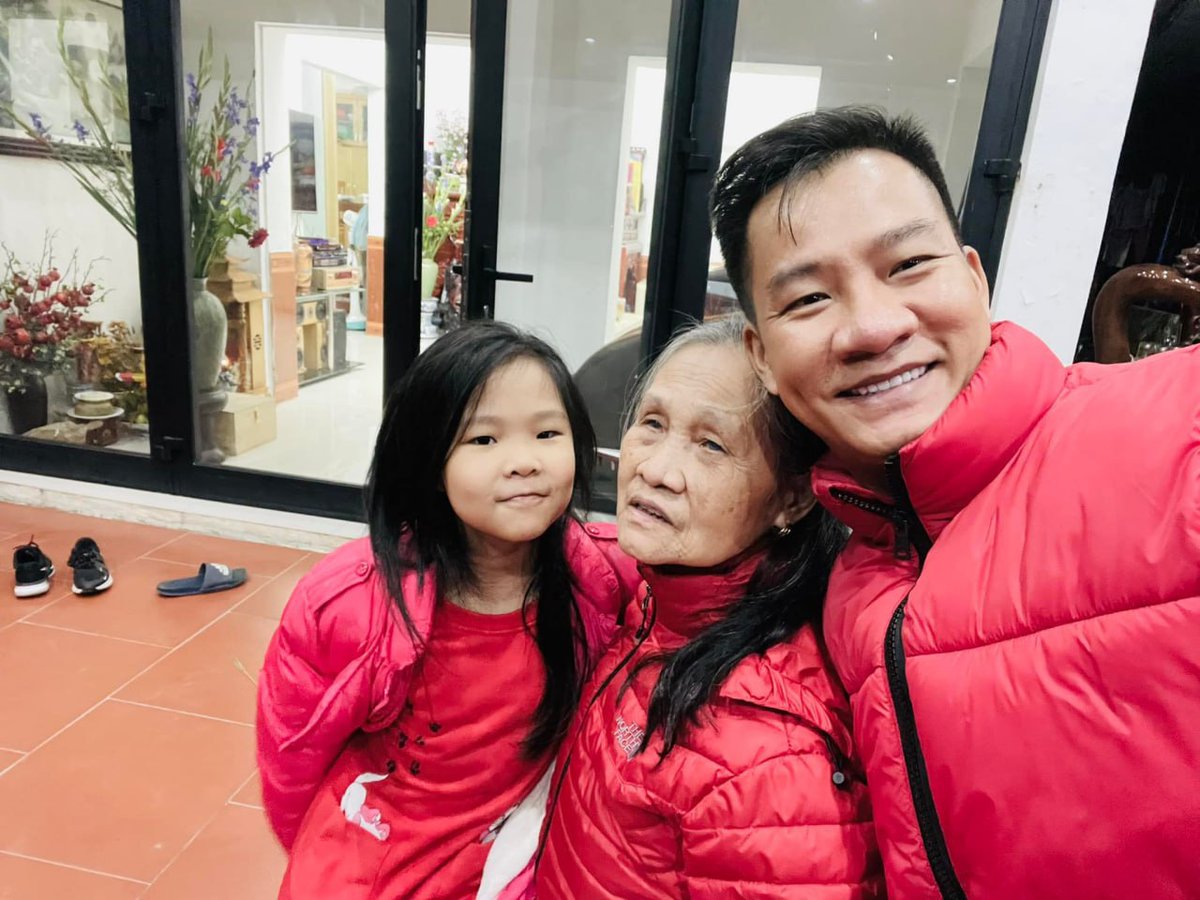 Thành Viên mới xin chào cả nhà mình nhé 
Mình có bán Yến Và Đất anh chị em có nhu cầu ủng hộ sản phẩm của nhà mình nhé