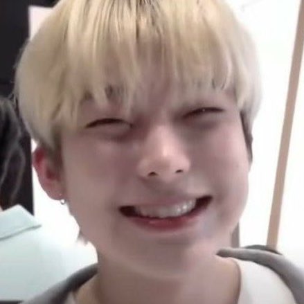 dotorimintchong's tweet image. （ ◜◡◝ ）.