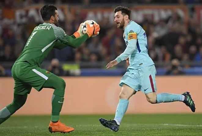 lfcvamp's tweet image. No way Allison was the Goalkeeper during both the Roma comeback and the Liverpool comeback against Barcelona in the Champions League
