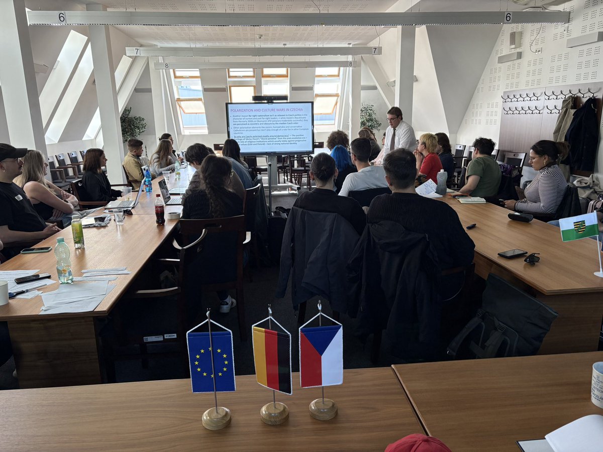 Lukas Novotny tweet media