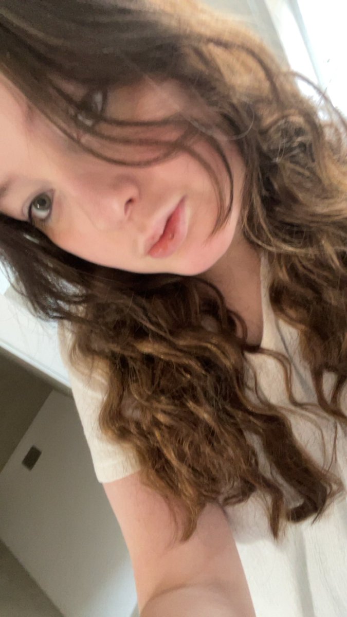 LFT Emma tweet media