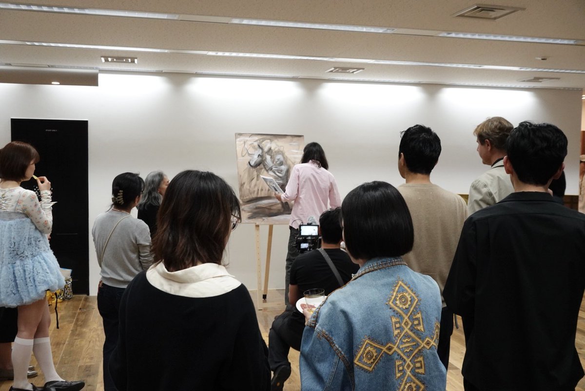 GEEKPICTURESinc's tweet image. ◤ NEWS ◢
スペインで活動するアーティストTERÁN(テラン)による日本初個展『Fantasías de Picasso(ピカソの幻想)』が、4月27日(日) よりスタート🎨

展覧会開催に先立ち、本日「OPENING EVENT」が開催されました📚

#GEEKART
#TERÁN #テラン
#ピカソの幻想