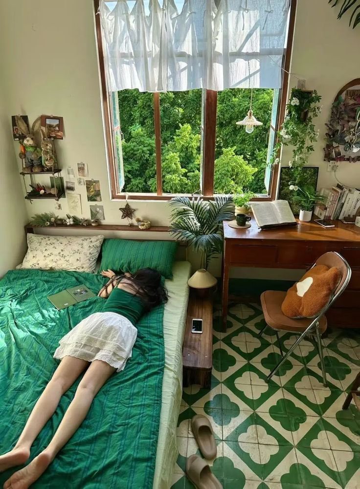 من به محض اینکه از دانشگاه برمیگردم خونه: