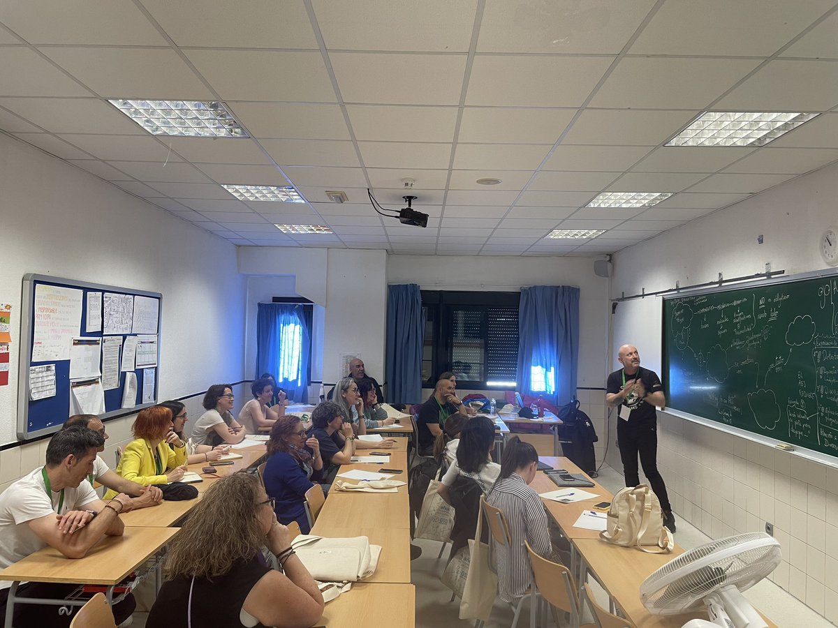 El breaking the box de <a href="/MrWolfTeacher/">Óscar "Mr Wolf Teacher" Recio Coll</a> petao en las #JGA25