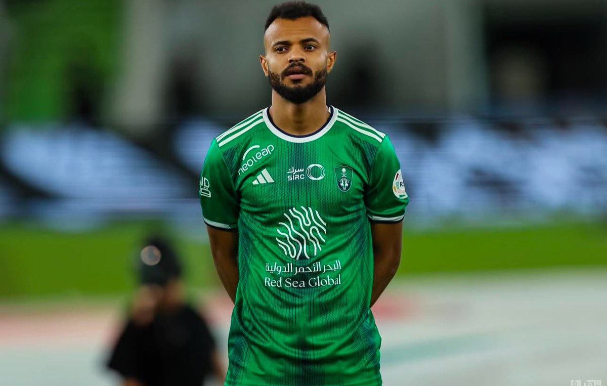 بعض ارقام علي مجرشي الدفاعيه في بطولة النخبة حتى الان :

- متوسط عدد التدخلات الناجحة في كل مباراة ، 2.4 ( الاكثر في الاهلي ) ✅

- متوسط عدد الكرات المقطوعه في كل مباراة 
2.0 ( الاكثر في الاهلي ) ✅

المصدر ( Sofascore )