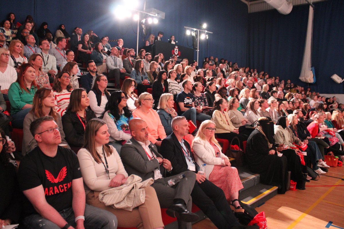 A full house as we kick off with a keynote from Professor John Hattie.

Professor Hattie is sharing insights that challenge and inspire us all to think critically about how we measure and improve student success.

#rEDWarr2025