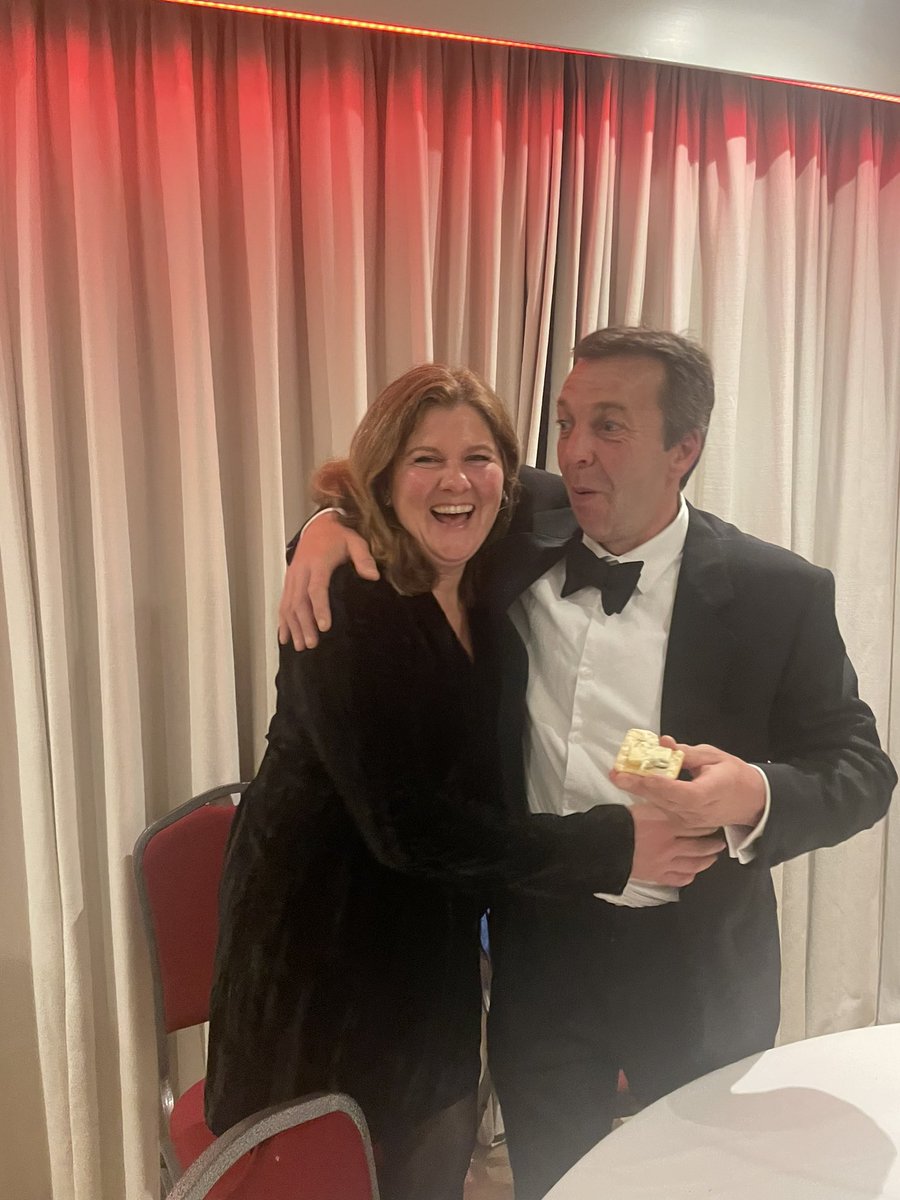 saveoldmaltonc1's tweet photo. It’s been a very tough week mentally in the world of Solar/landlord/tenant relations! So it was great to have a blow out celebrating #StGeorgesDay at #maltonrugbyclub and receive recognition and even applause! Thank you, it really does keep us going 🙏 #comradeship #malton 🏉 https://t.co/0Z6m4D8yT1