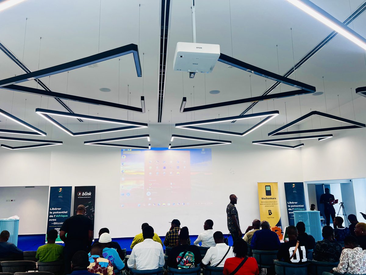 Nous sommes ici pour participer à la Conférence #Bitcoin Afrique !
Ensemble, partageons autour du #Bitcoin, relevons les défis et libérons le potentiel de l'Afrique.
Votre présence est précieuse, on vous attend avec impatience ! <a href="/btcafriquefr/">Conférence Bitcoin Afrique</a>