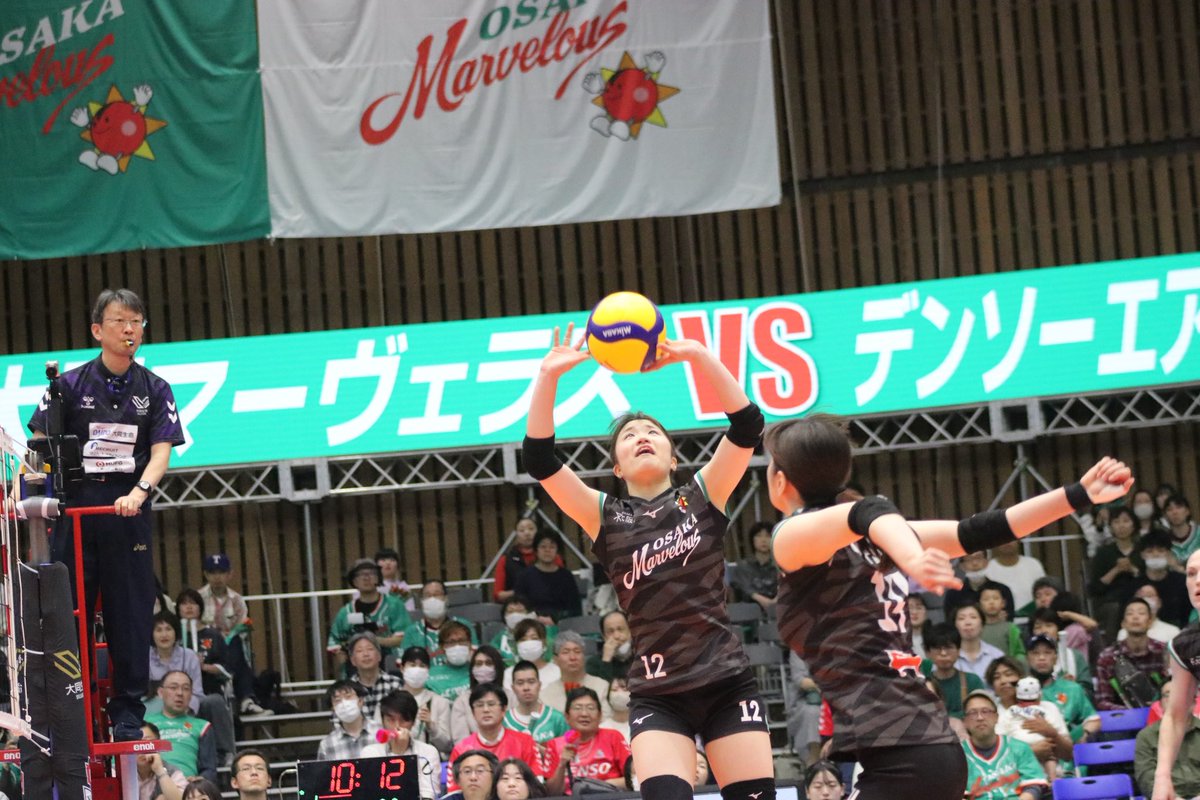 芥川愛加★バレーボール女子・火の鳥ＮＩＰＰＯＮ２０１９公式トレーディングカード★生チェキカード